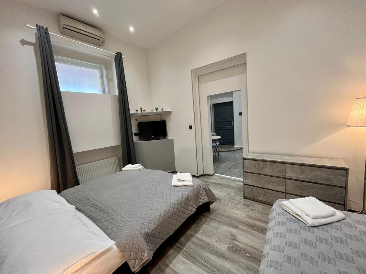 Casa Italia Aparthotel Prague Ngoại thất bức ảnh