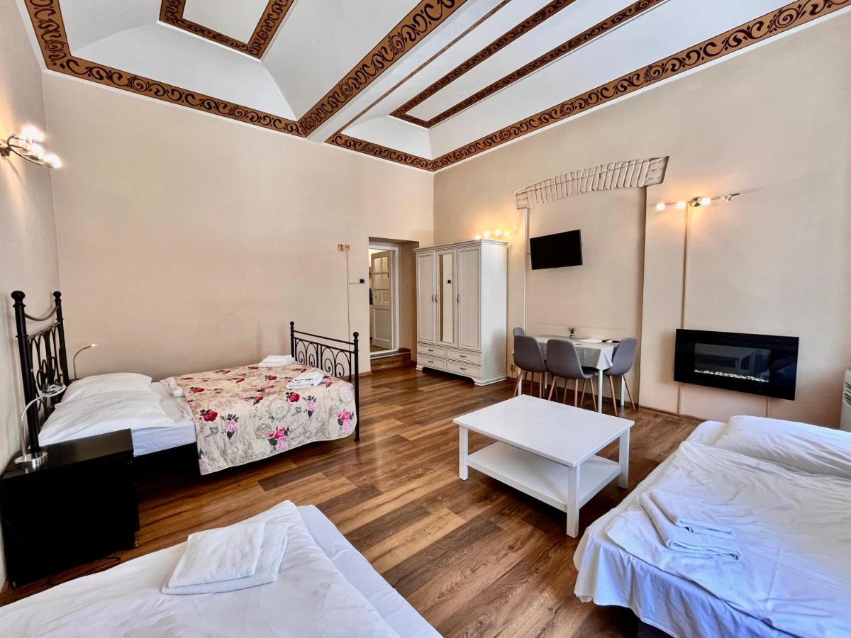 Casa Italia Aparthotel Prague Ngoại thất bức ảnh