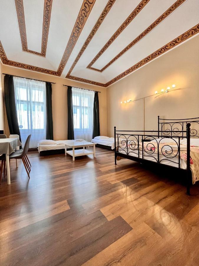 Casa Italia Aparthotel Prague Ngoại thất bức ảnh